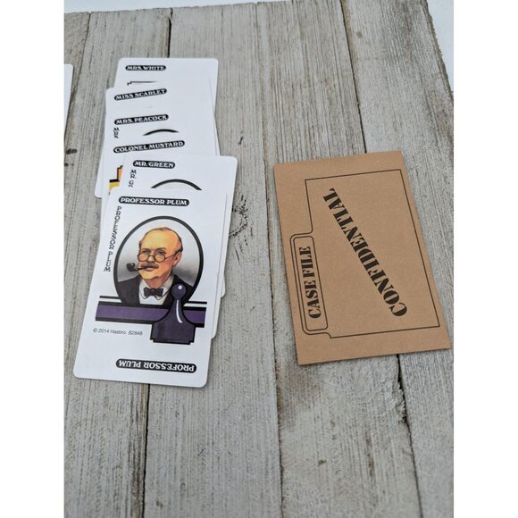 2014 Classic 1986 Clue Board Game Replacement Parts Cards Weapons Suspects Rooms - Picture 2 of 6